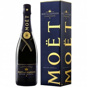 Moet & Chandon Nectar Imperial Demi-Sec Champagne+ gift box, 0.75L, 12% alc., France